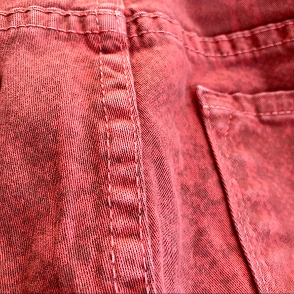 NYDJ | Sheri Python Print Skinny Jeans - Picture 15 of 15